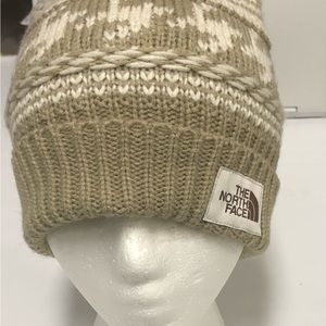 NEW North face beanie